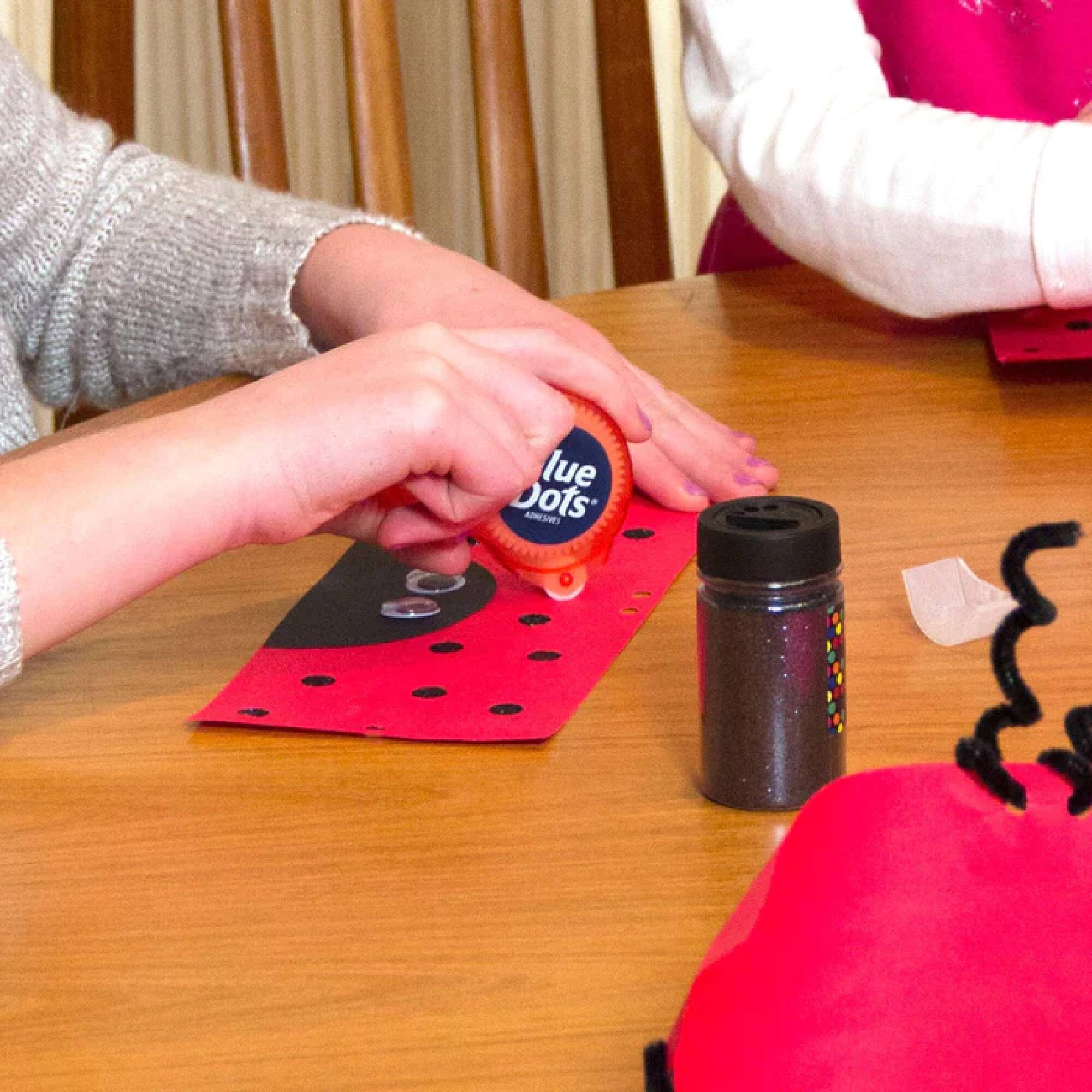 Glue Dots® Craft Dots™ Dot 'N Go® Dispenser